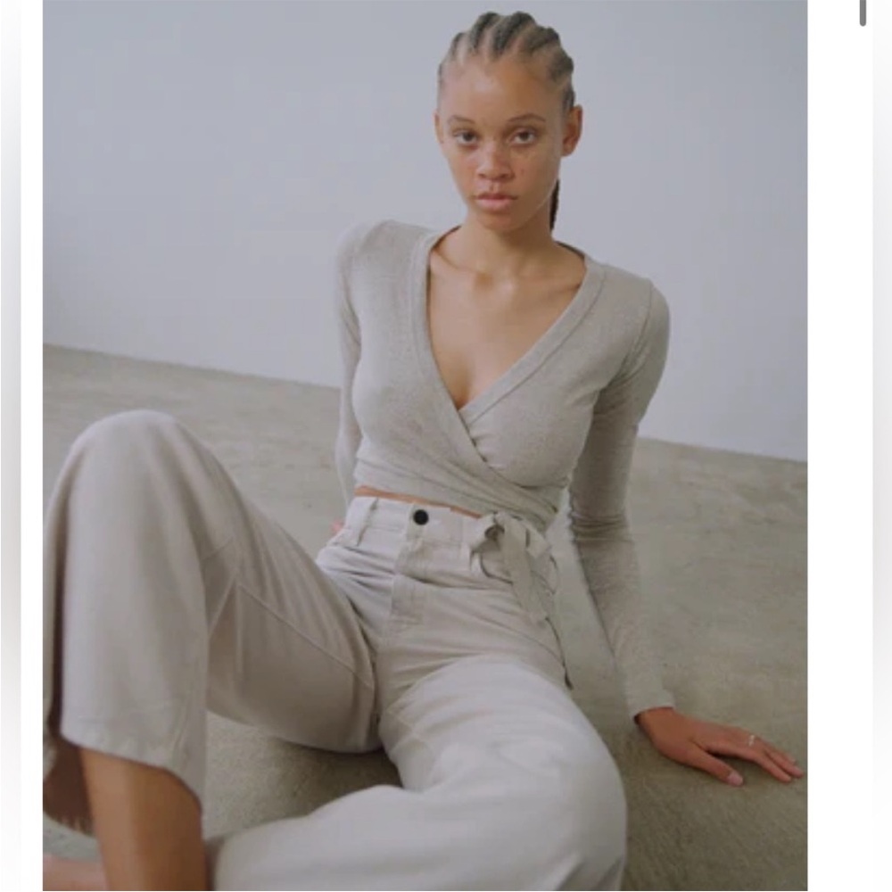 NWOT Ozma Dance Wrap in Heather grey.